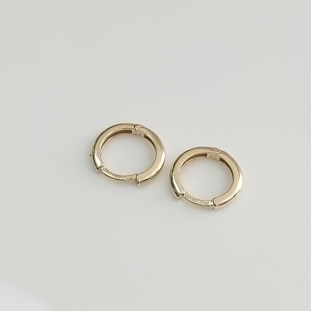 ARETES ARRACADAS LISAS 10K 1.2 GR (NUEVO)