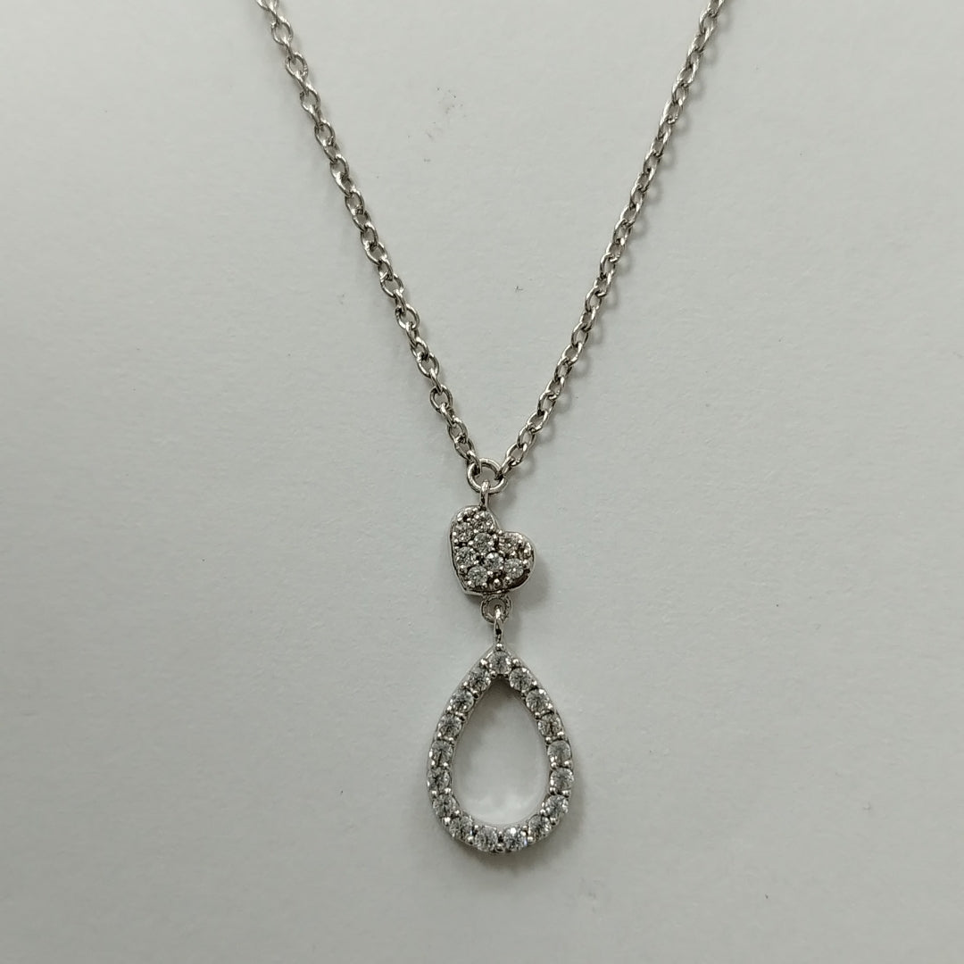 GARGANTILLA ORO BLANCO 14 K 2.6 GRMS (SEMINUEVO)