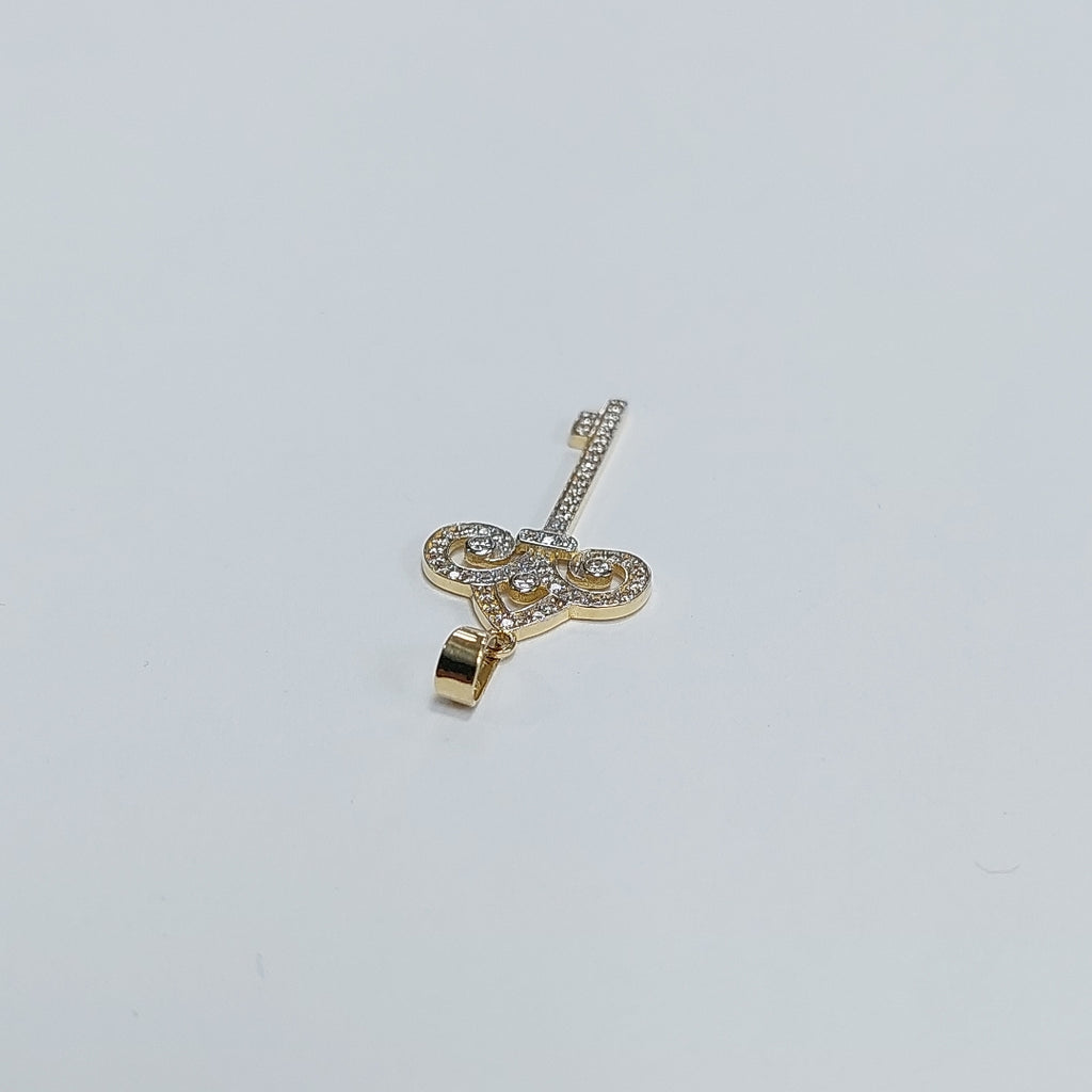 DIJE LLAVE C CIRCONIAS 14K 1.5 GR (NUEVO)