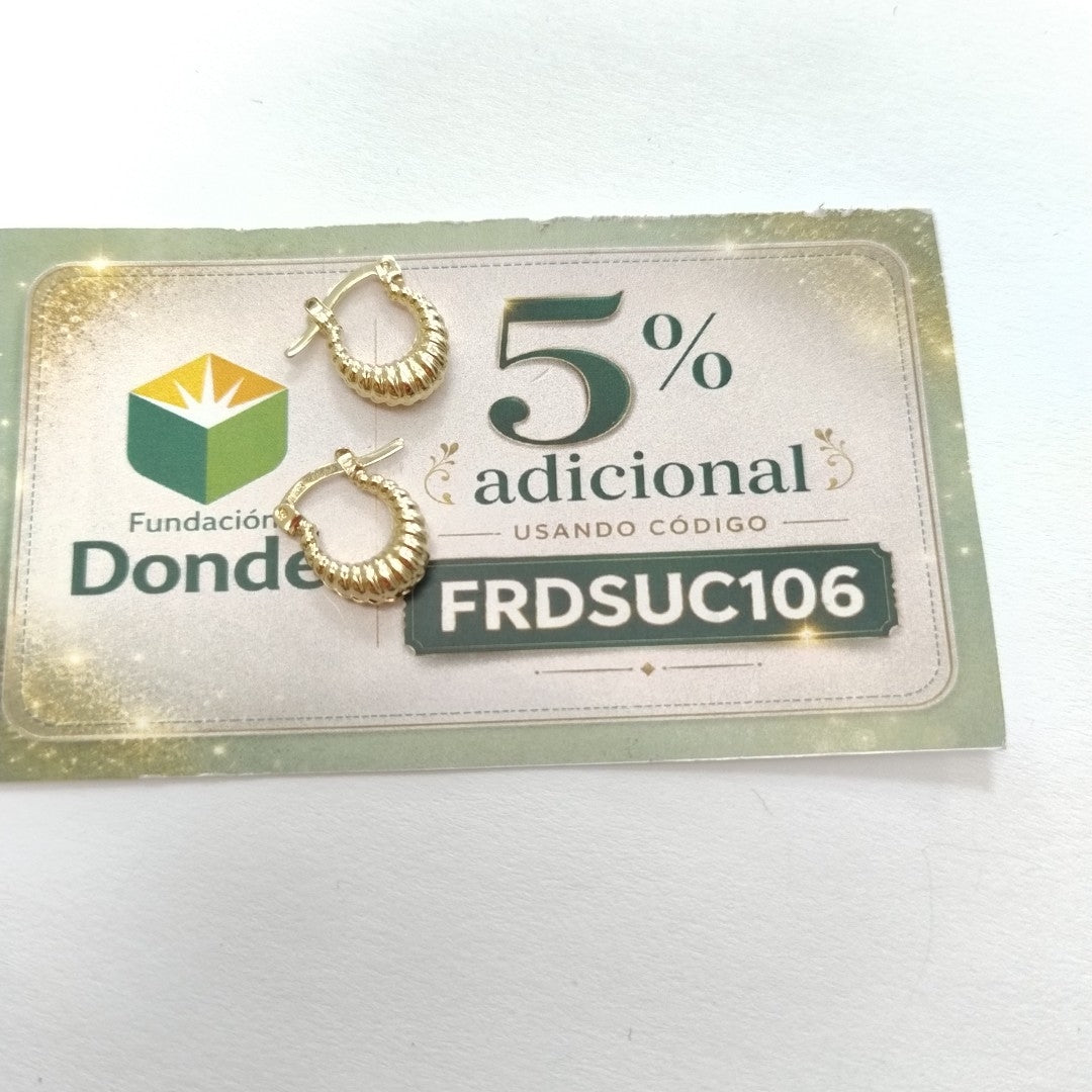 ARETES ARRACADA ESTRIADAS 14K 1.1 GR (NUEVO)
