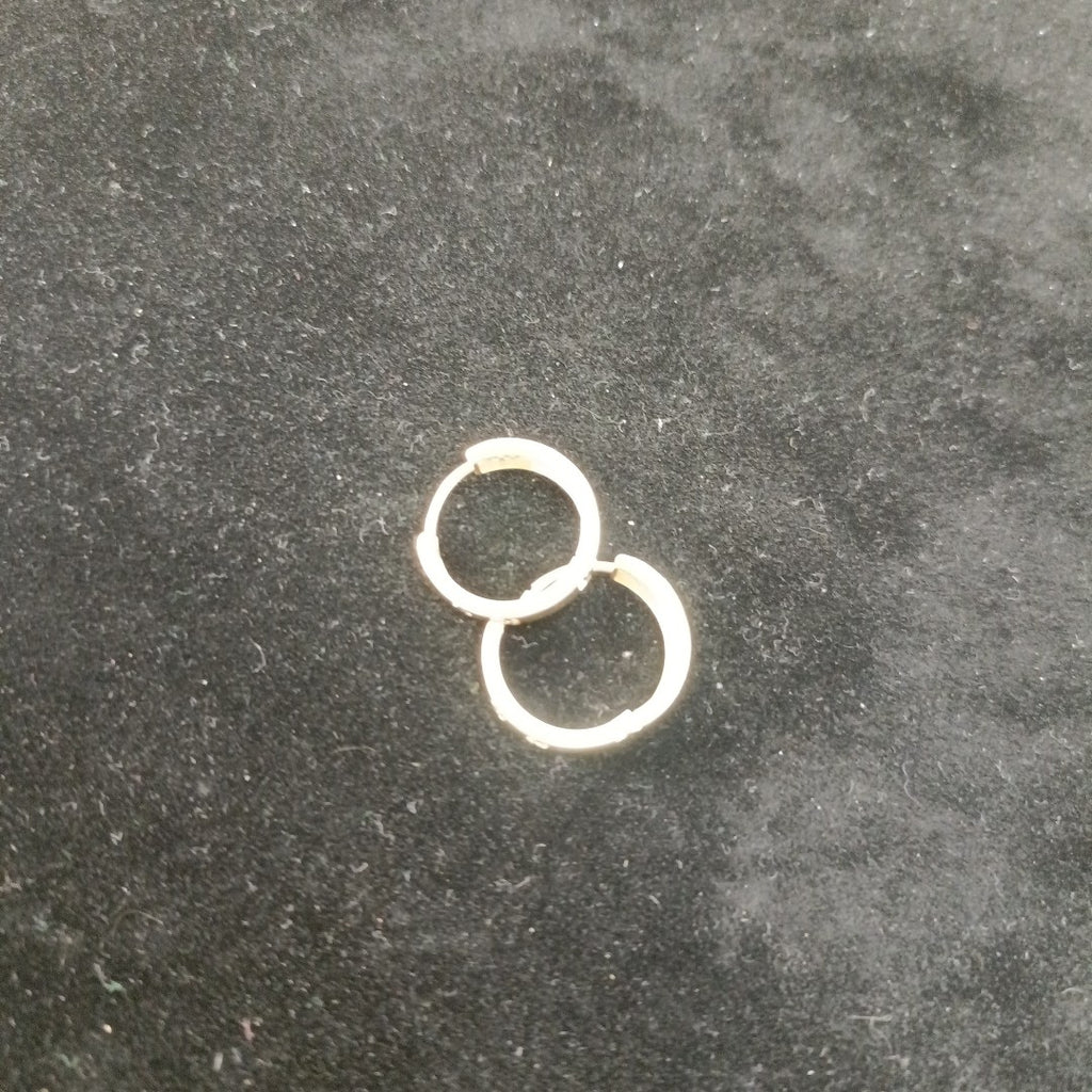 ARETES TEJIDO HUGGIES CON CIRCONIAS 14K 2.9 GR (NUEVO)
