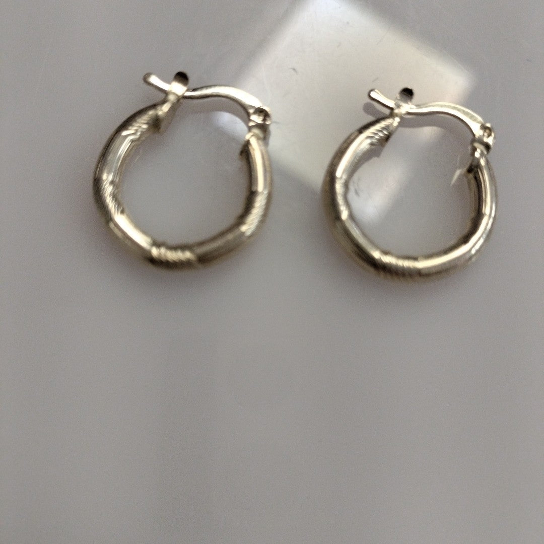 ARETES TEJIDO ARRACADAS CON DISEÑO 14K 2.7 GR (NUEVO)