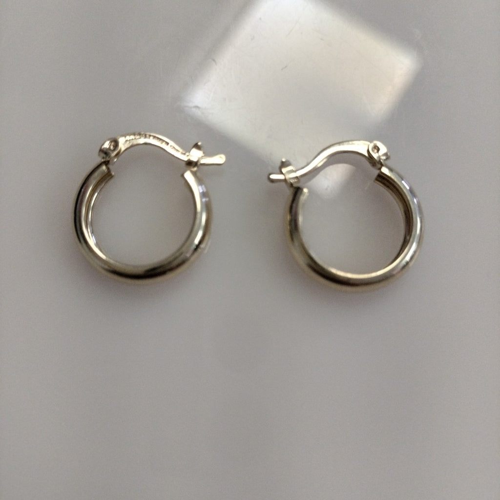 ARETES TEJIDO ARRACADAS LISAS 14K 2.1 GR (NUEVO)