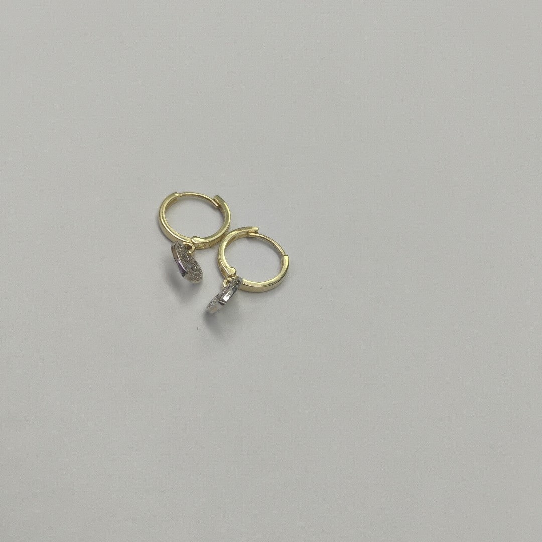 ARETES HUGGIES CON DIJE CORAZON Y CIRCONIAS 14K 2.2 GR (NUEVO)