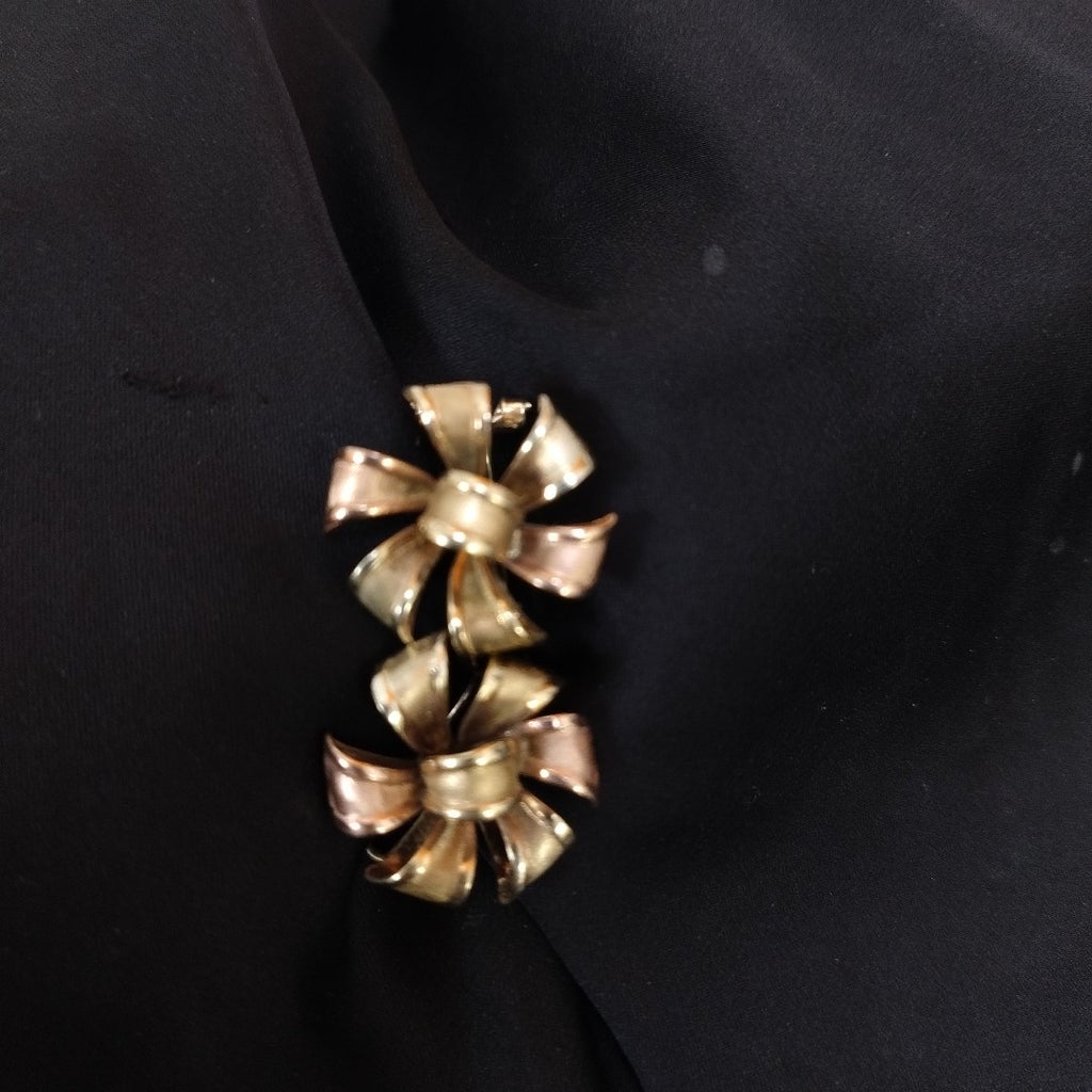 ARETES PAR ORO COMBINADO 10 K 4.7 GRMS (SEMINUEVO)