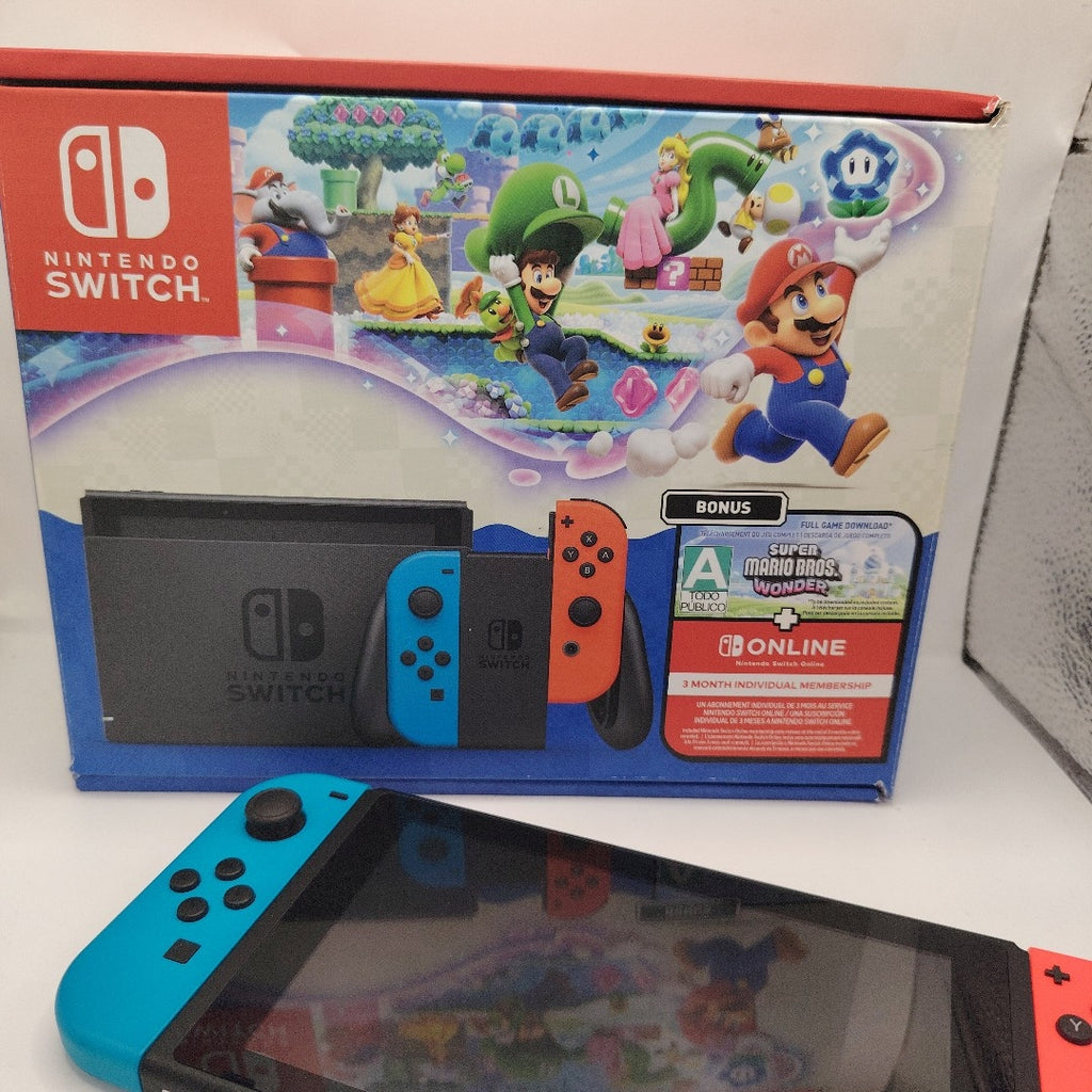 CONSOLA DE VIDEOJUEGO NINTENDO SWITCH 1.1 32 GB (SEMINUEVO)
