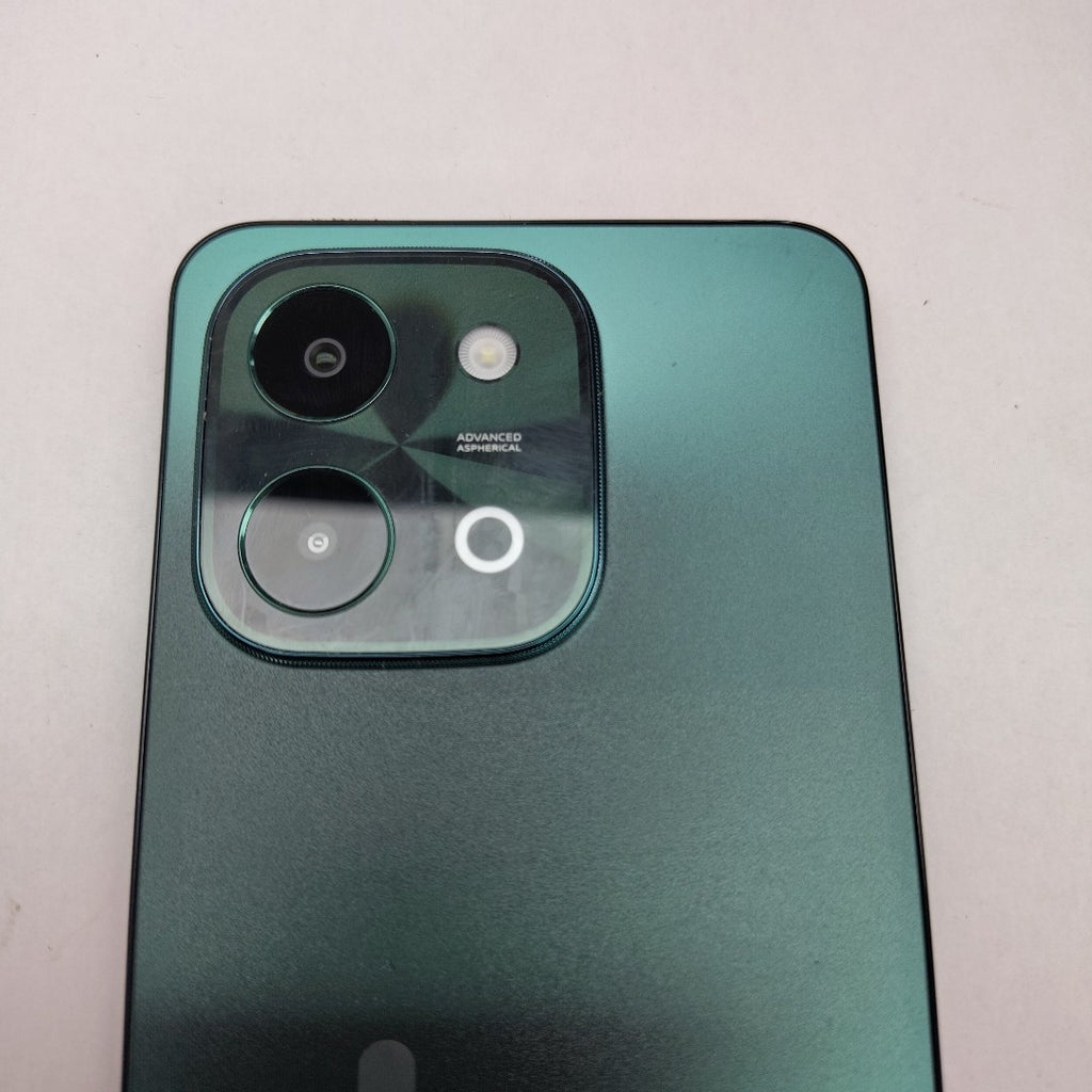 CELULAR VIVO Y28 V2352 256 GB 8 GB RAM (SEMINUEVO)