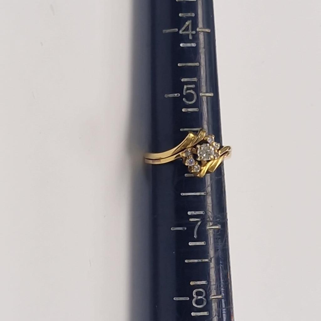 SOLITARIO ORO 18 K 5.8 GRMS (SEMINUEVO)