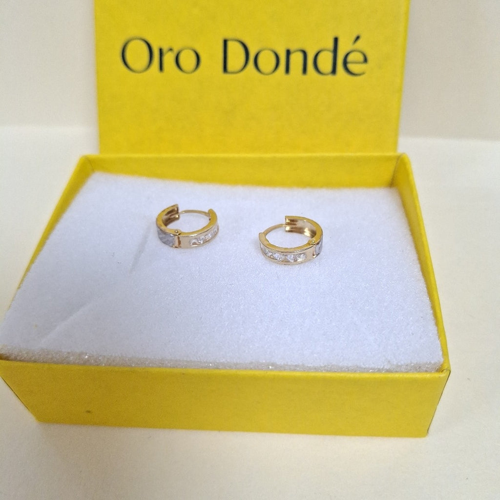 ARETES ARRACADAS C CIRCONIAS 10K 1.3 GR (NUEVO)