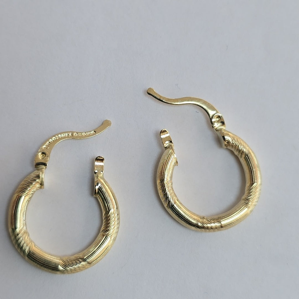 ARETES TEJIDO ARRACADAS CON DISEÑO 14K 2.6 GR (NUEVO)
