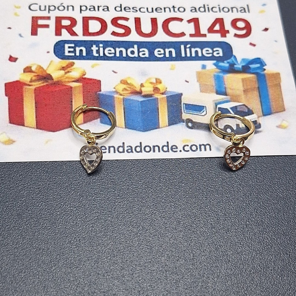 ARETES HUGGIES CON DIJE CORAZON Y CIRCONIAS 14K 2.2 GR (NUEVO)