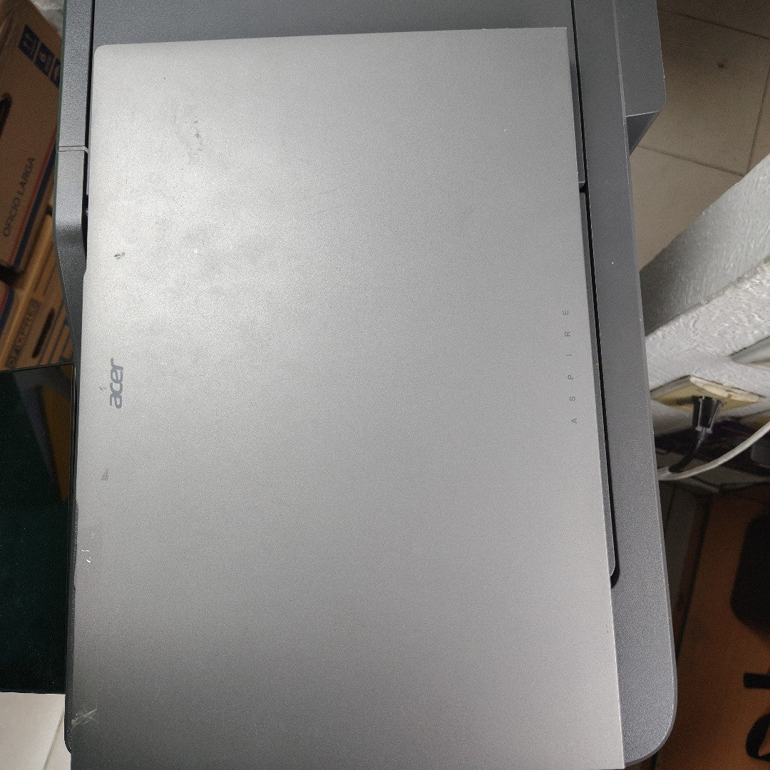 LAPTOP ACER ASPIRE LITE 16 AL16-51P-77VX (2024) 512 GB SSD 16 GB RAM (SEMINUEVO)