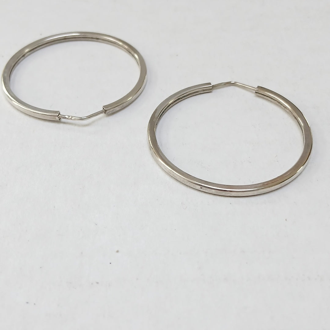 ARRACADAS PAR PLATA 4.3 GRMS (SEMINUEVO)