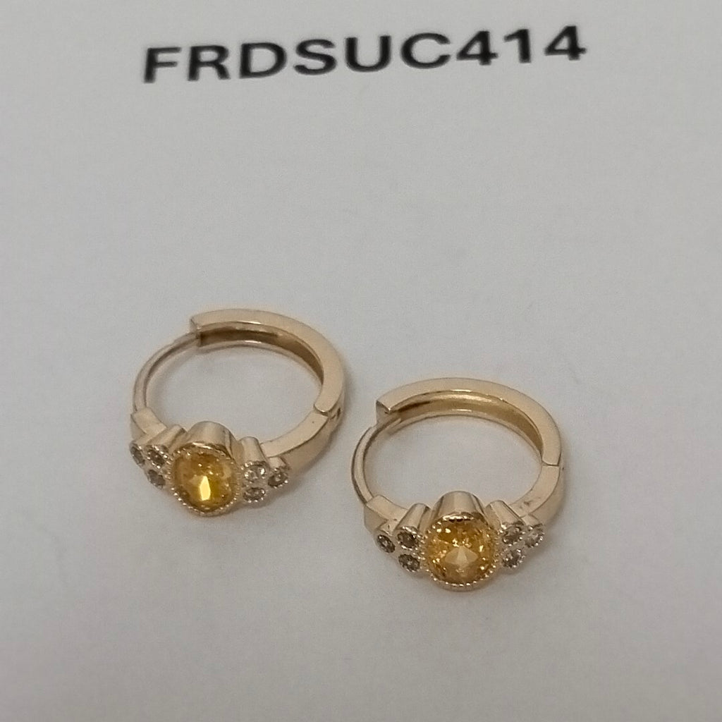 ARETES ARRACADAS CON CIRCONIAS Y PDRAS COL 14K 3.3 GR (NUEVO)