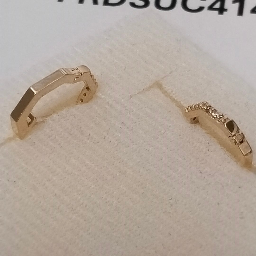 ARETES HUGGIES C CIRCONIAS 14K 1.7 GR (NUEVO)