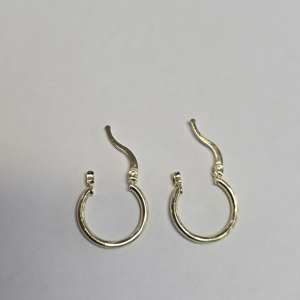 ARETES ARRACADAS ESTRIADAS 14K 1.4 GR (NUEVO)