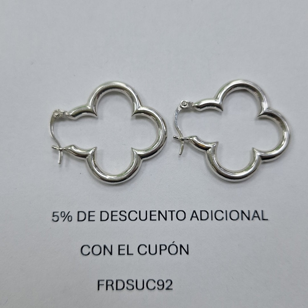 ARRACADAS PAR ORO BLANCO 14 K 2,50 GRMS (SEMINUEVO)