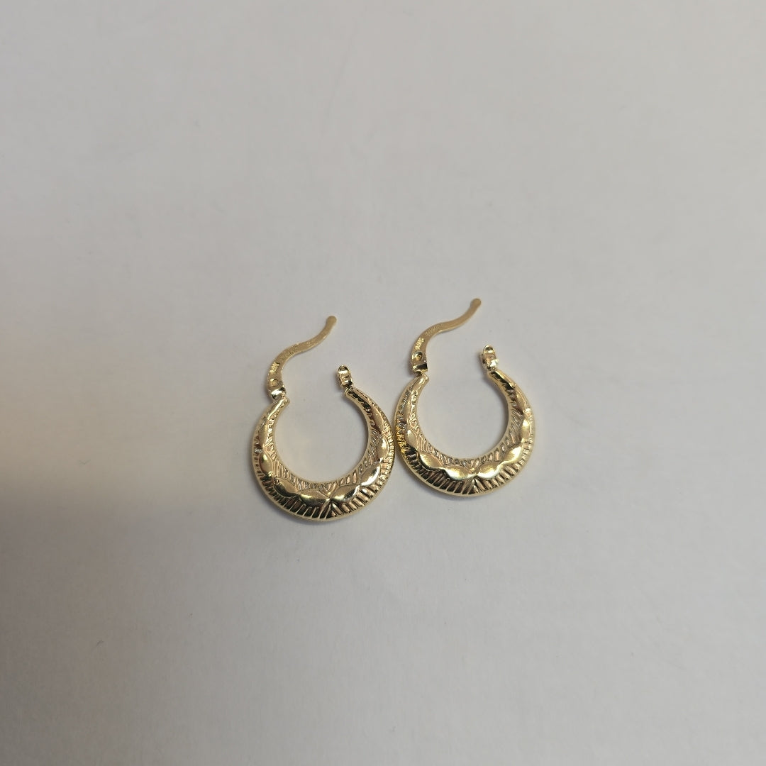 ARETES ARRACADAS HUECAS 14K 1.8 GR (NUEVO)