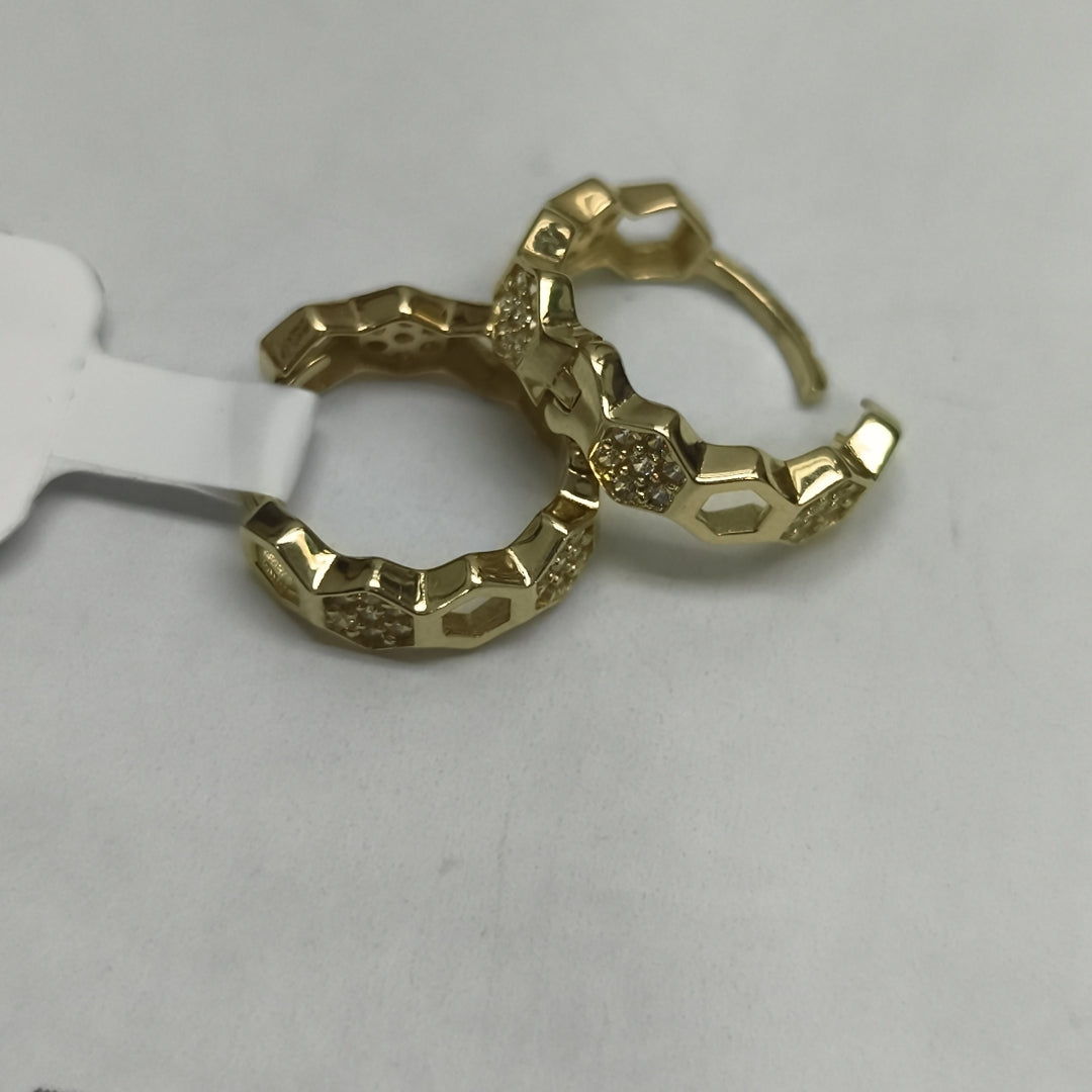 ARETES HUGGIES HEXAGONALES C CIRCONIAS 14K 2.7 GR (NUEVO)