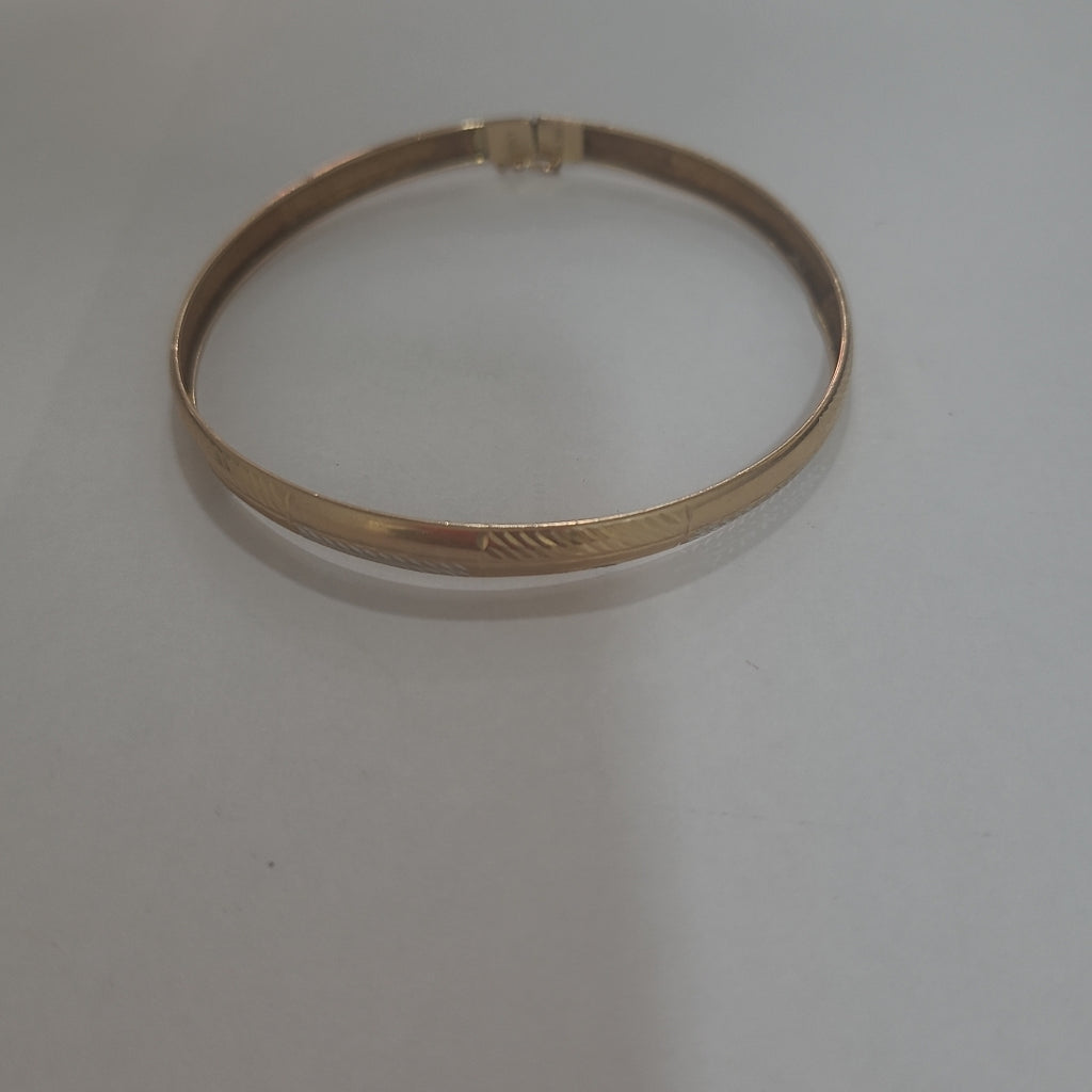 PULSERA RIGIDA ORO 10 K 3.6 GRMS (SEMINUEVO)