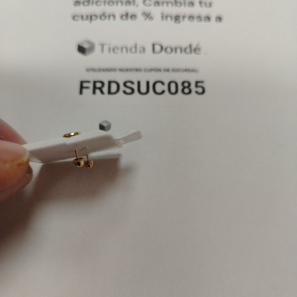 BROQUELES BROQUEL FIG BOTON RAYADO 14K 0.1577 GR (NUEVO)