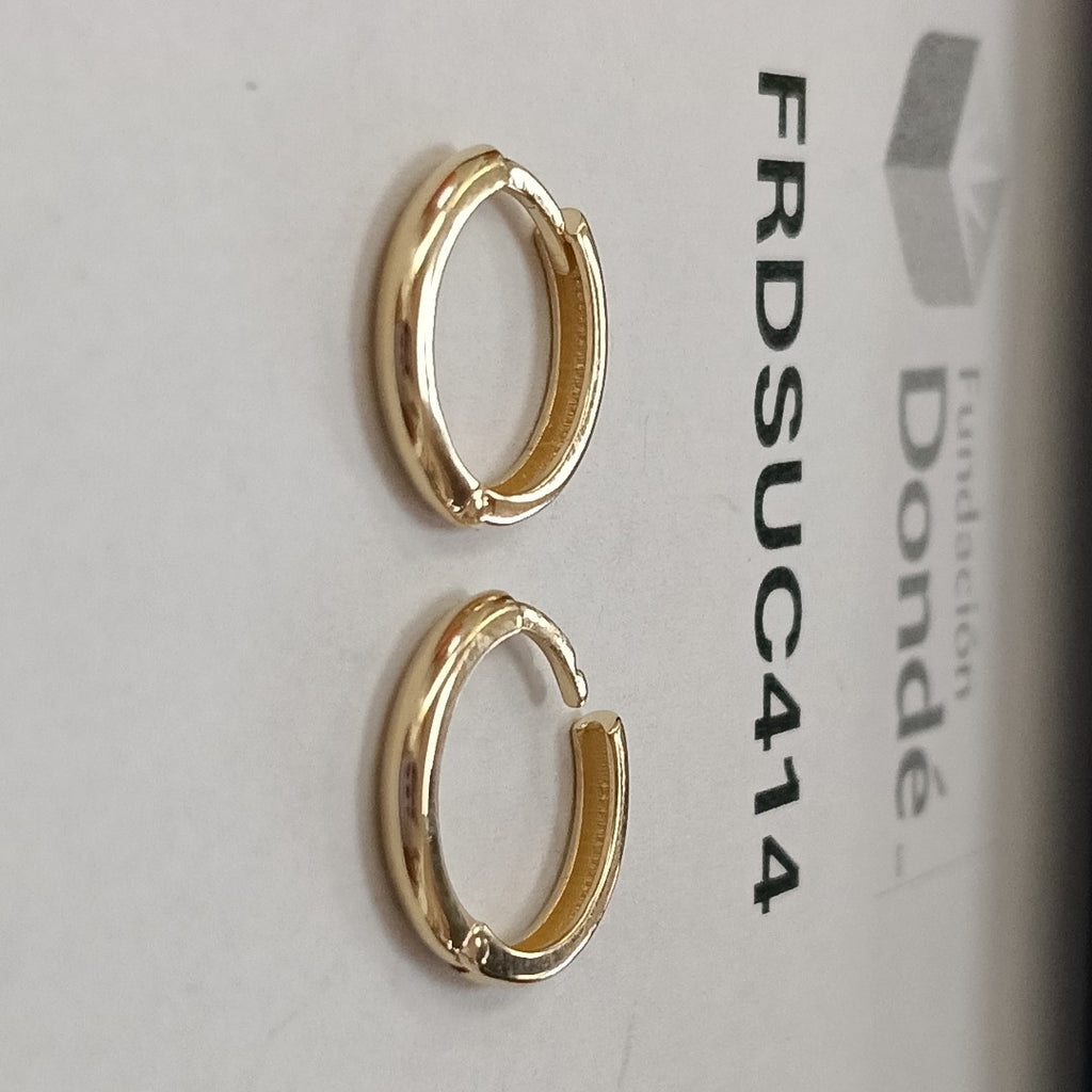 ARETES HUGGIES LISAS 14K 1.6 GR (NUEVO)