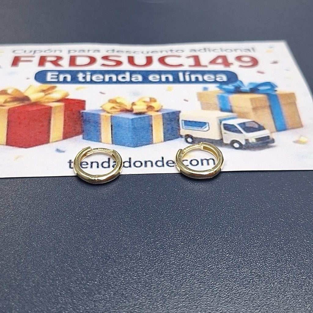 ARETES HUGGIES LISAS 14K 1.3 GR (NUEVO)