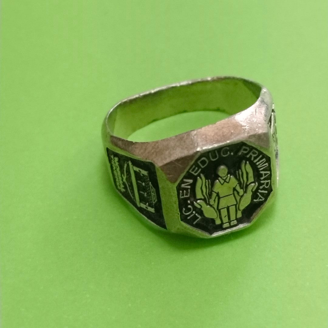 ANILLO DE GRADUACIÓN PLATA 8,60 GRMS (SEMINUEVO)