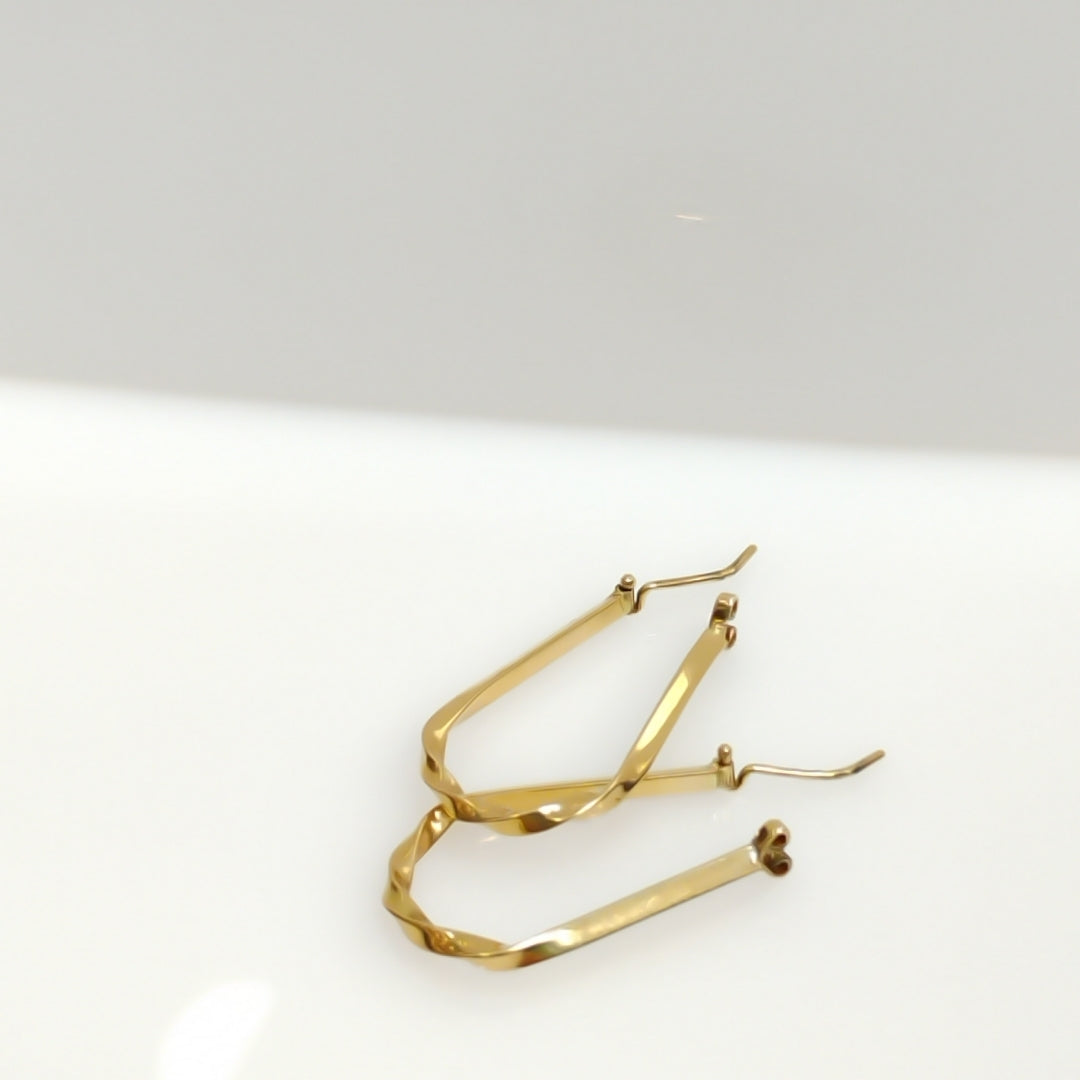ARRACADAS PAR ORO 14 K 2,40 GRMS (SEMINUEVO)