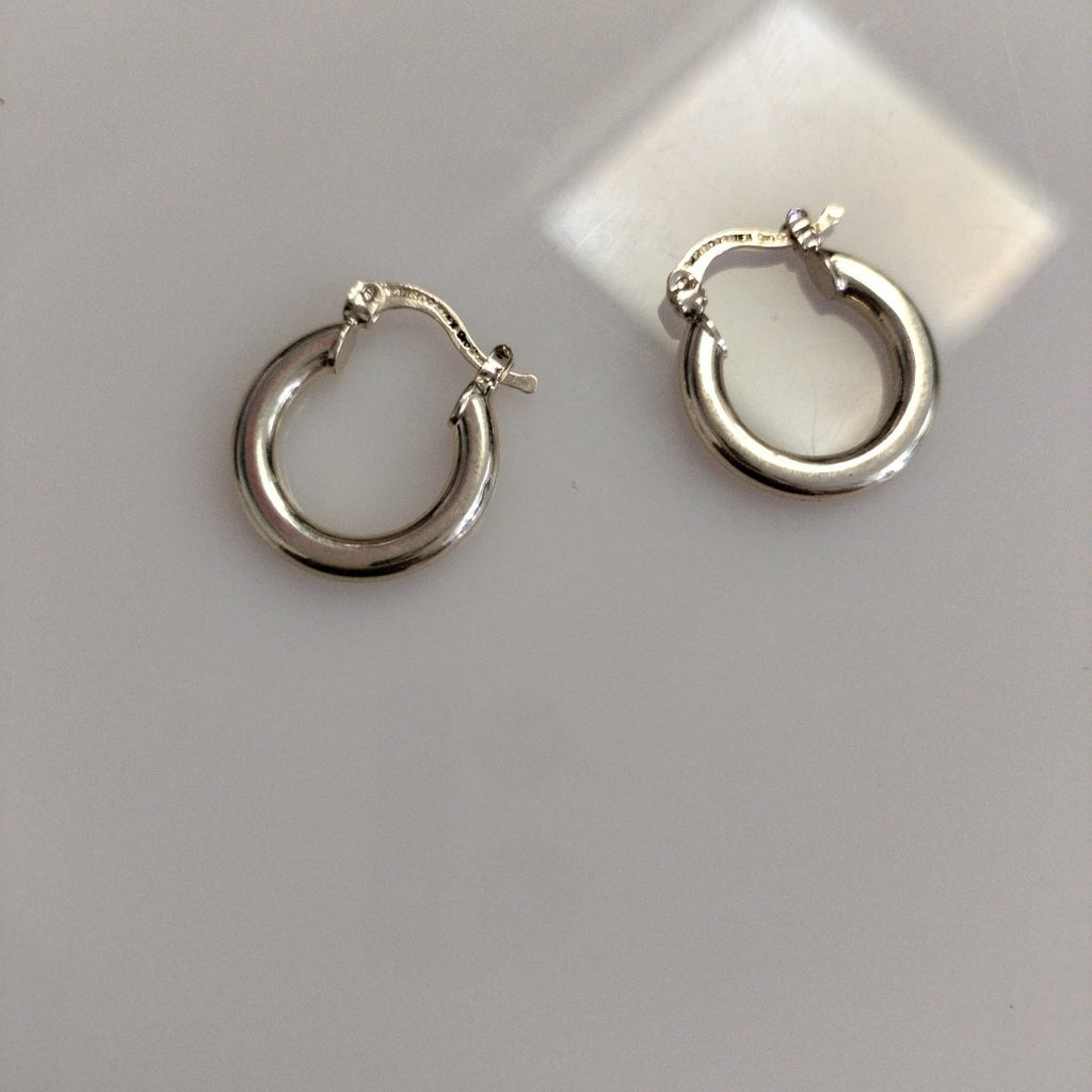 ARETES ARRACADAS 14K 1.6 GR (NUEVO)