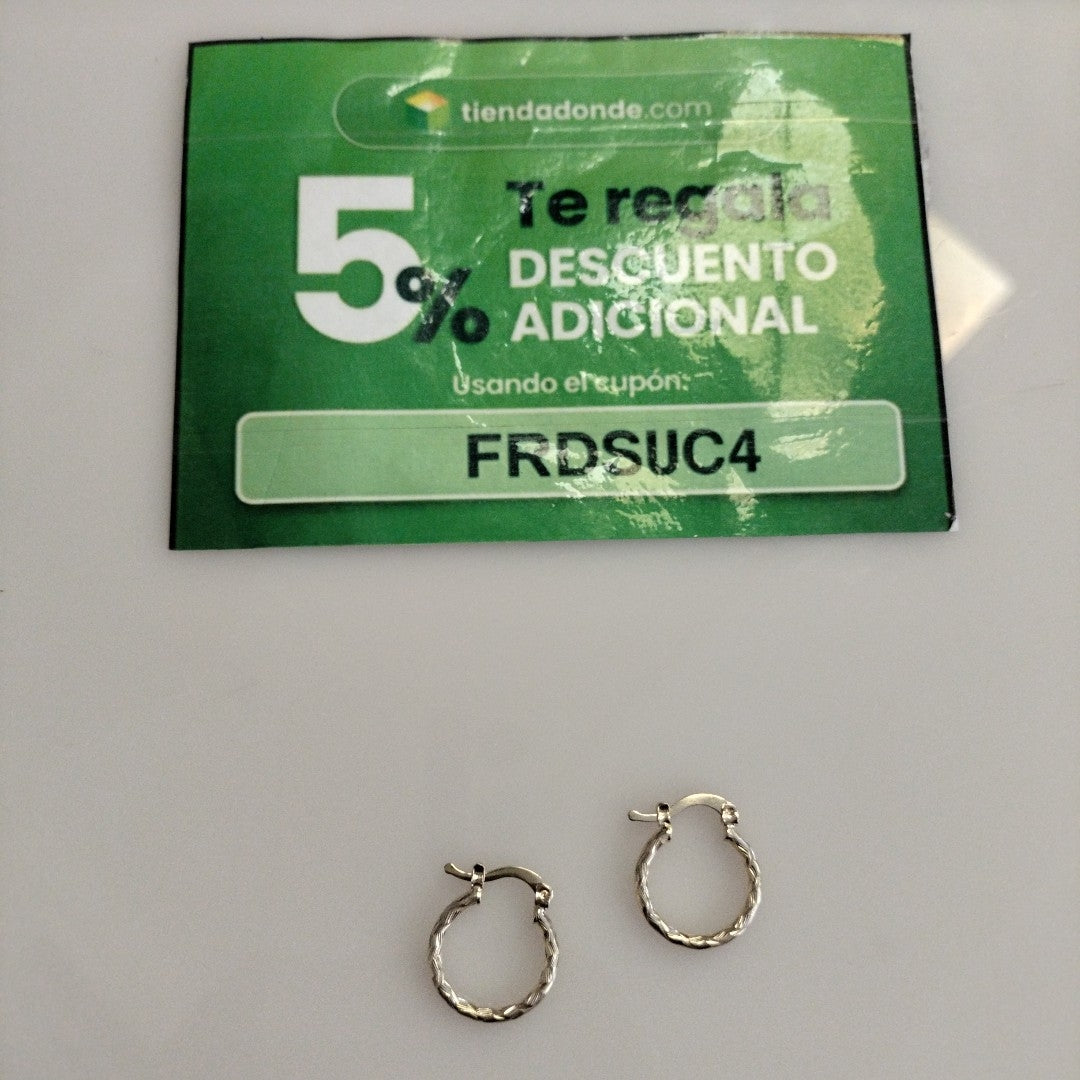 ARETES ARRACADAS TRENZADAS 14K 18 1.6 GR (NUEVO)