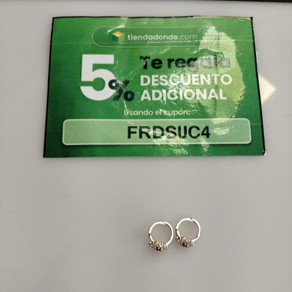 ARETES HUGGIES CON CIRCONIAS Y PIEDRA DE COLOR 14K 1.8 GR (NUEVO)