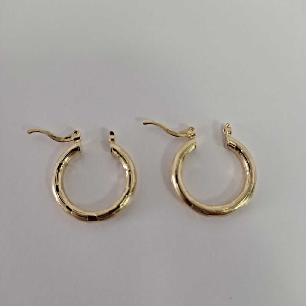 ARETES ARRACADAS 14K 2.7 GR (NUEVO)