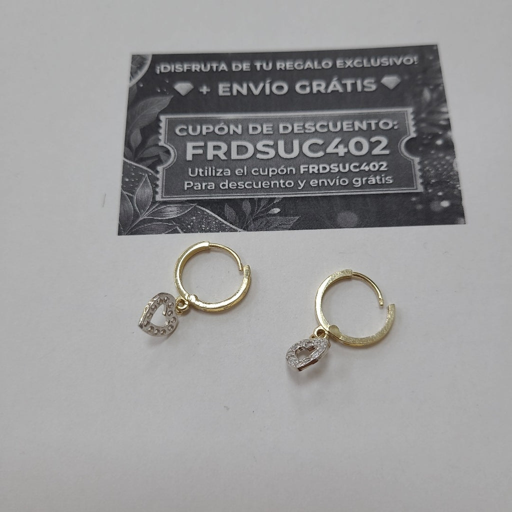 ARETES HUGGIES CON DIJE CORAZON Y CIRCONIAS 14K 2.1 GR (NUEVO)