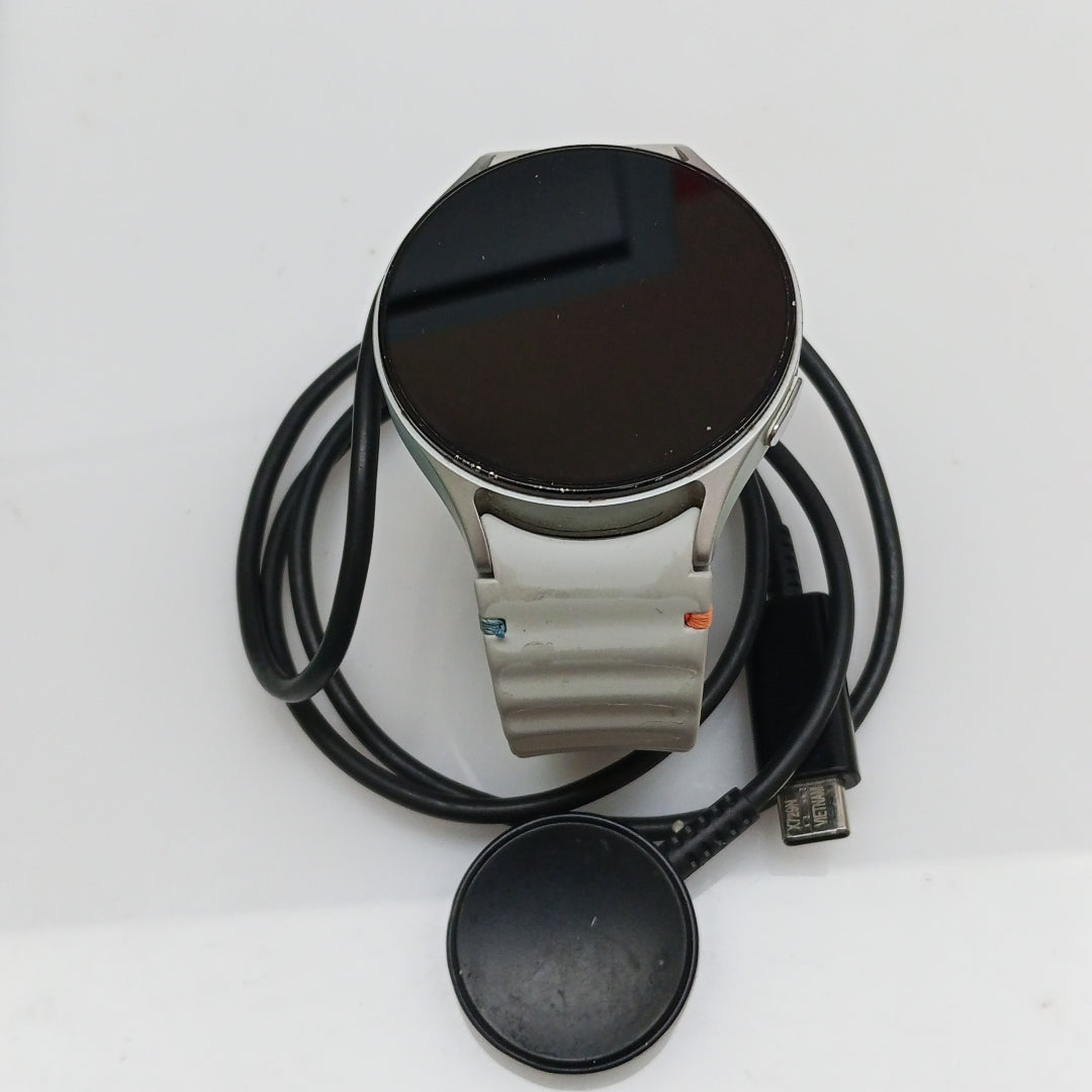 SMARTWATCH SAMSUNG GALAXY WATCH 7 SM-L310 44 MM GPS (SEMINUEVO)