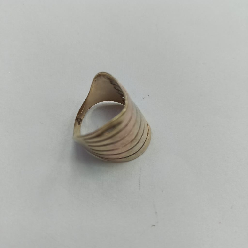 ANILLO ORO 10 K 4.6 GRMS (SEMINUEVO)