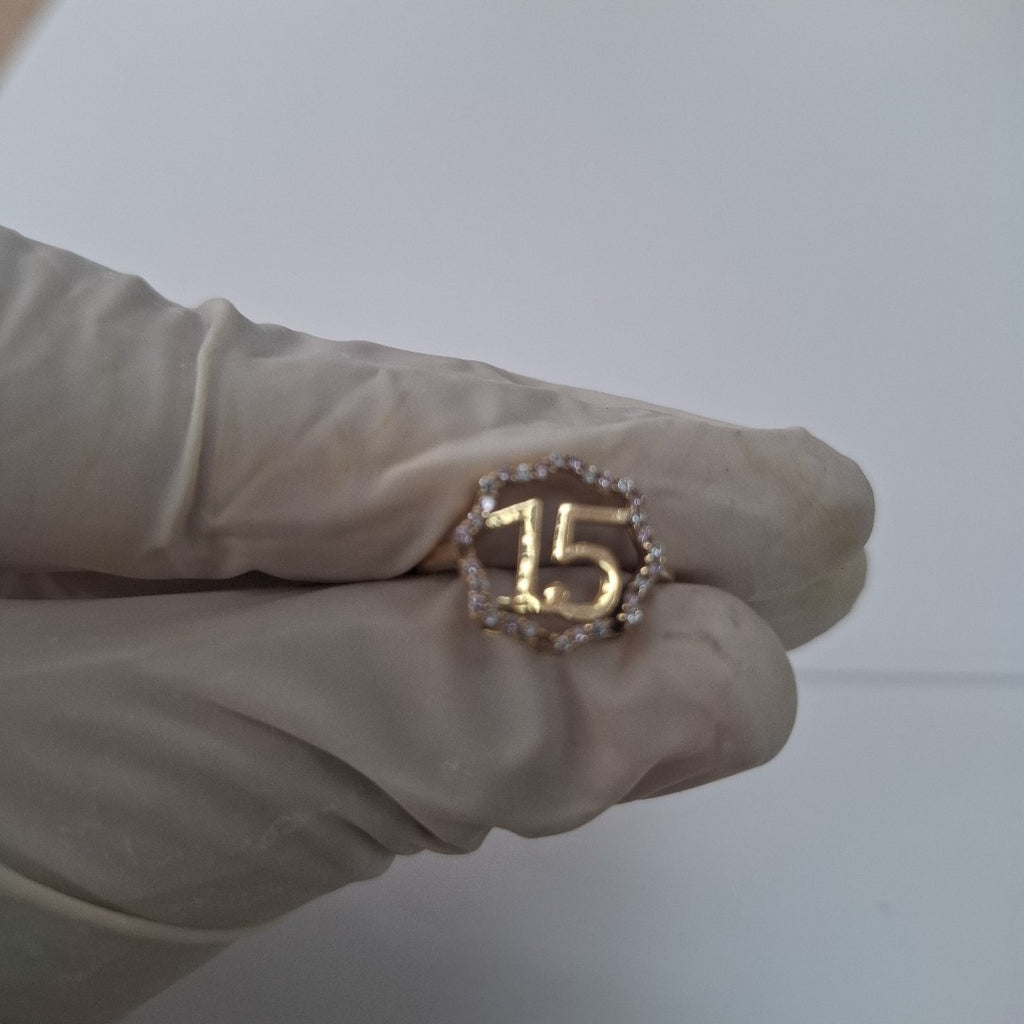 ANILLO DE GRADUACIÓN ORO 10 K 1.6 GRMS (SEMINUEVO)