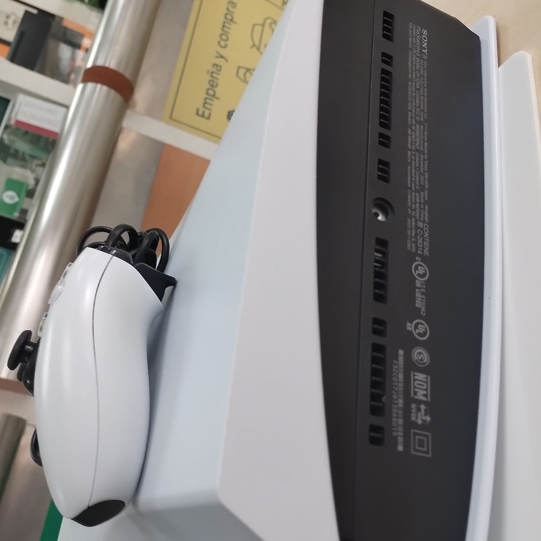 CONSOLA DE VIDEOJUEGO SONY PS5 825 SSD (SEMINUEVO)