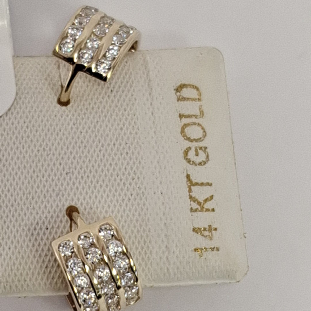 ARETES HUGGIES C CIRCONIA 14K 2.2 GR (NUEVO)