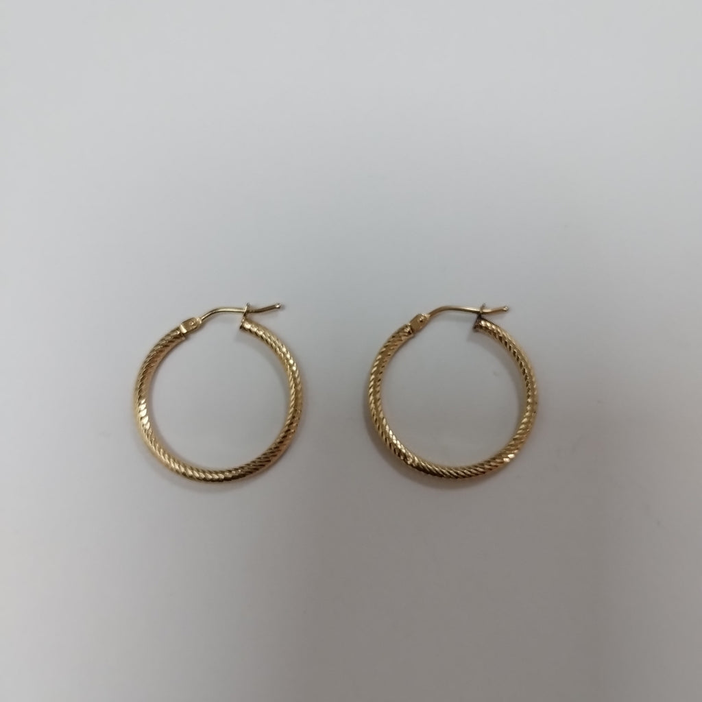 ARRACADAS PAR ORO 14 K 1.1 GRMS (SEMINUEVO)