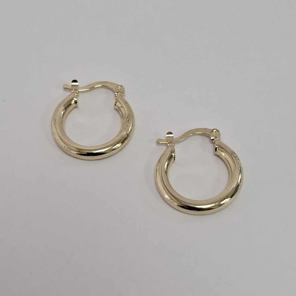 ARETES TEJIDO ARRACADAS LISAS 14K 1.6 GR (NUEVO)
