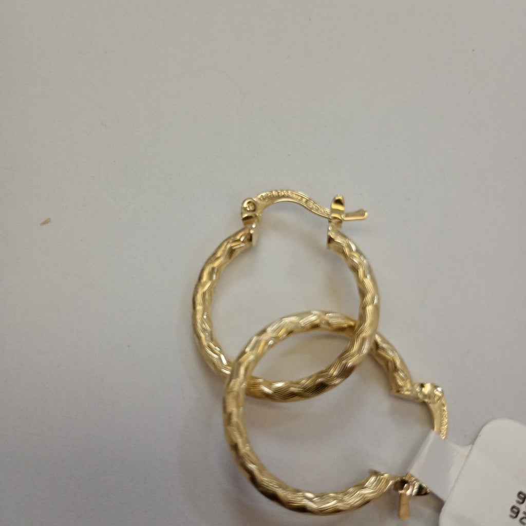 ARETES ARRACADAS LABRADAS 14K 2.1 GR (NUEVO)