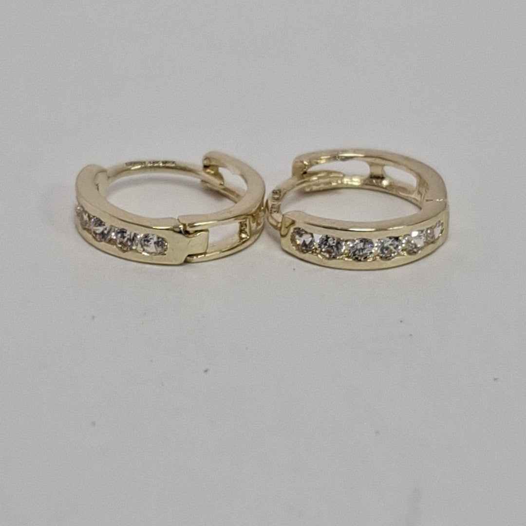 ARETES HUGGIES C CIRCONIA 14K 1.1 GR (NUEVO)