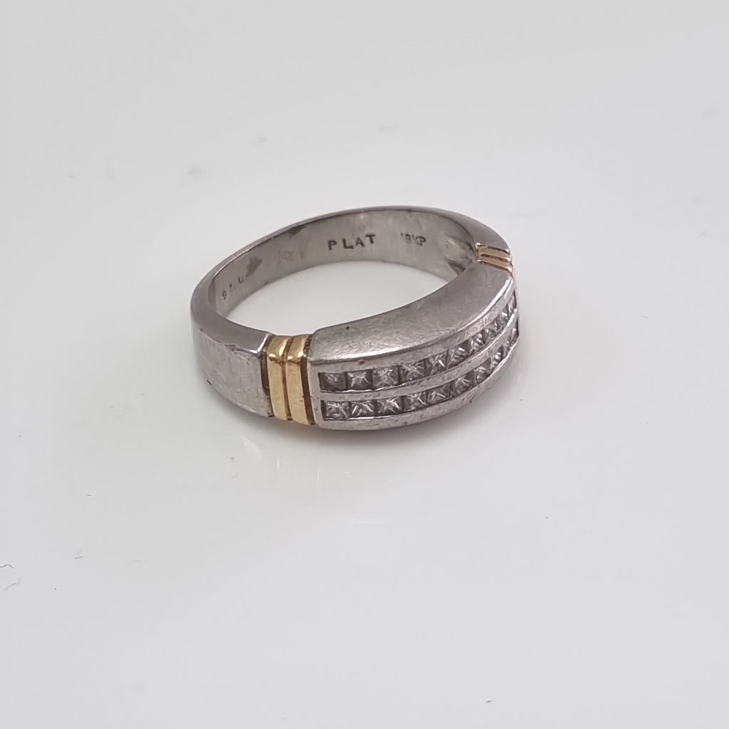 ANILLO PLATINO 7.7 GRMS (SEMINUEVO)