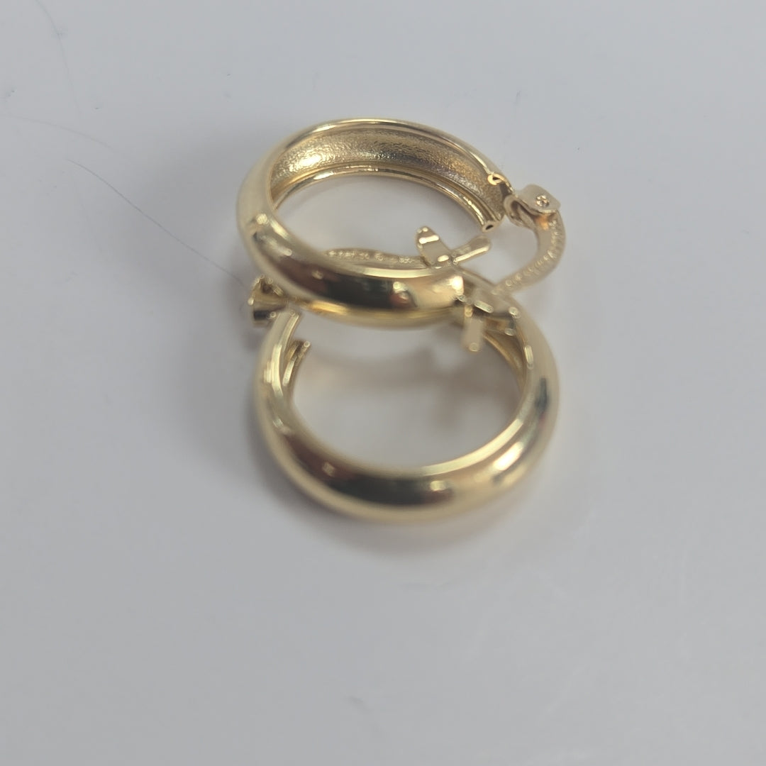 ARETES TEJIDO ARRACADAS LISAS 14K 2.2 GR (NUEVO)