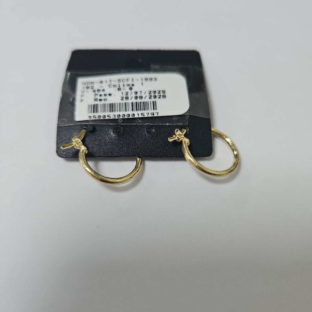 ARETES ARRACADAS ESTRIADAS 14K 1.4 GR (NUEVO)