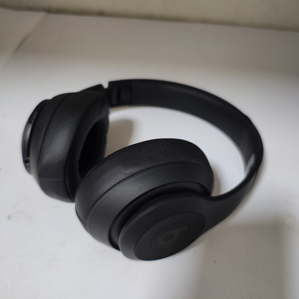 AUDIFONOS BEATS STUDIO PRO INALAMBRICO OVER EAR