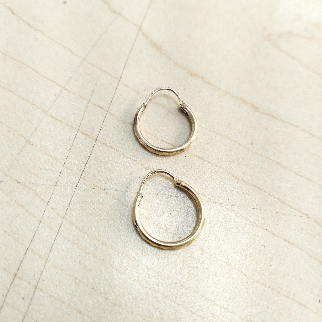ARRACADAS PAR ORO 10 K 0,80 GRMS (SEMINUEVO)