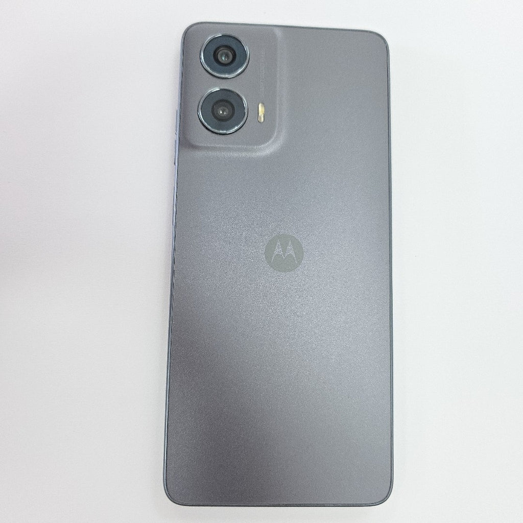 CELULAR MOTOROLA MOTO G24 XT2423-1 (2024) 128 GB 4 GB RAM (SEMINUEVO)