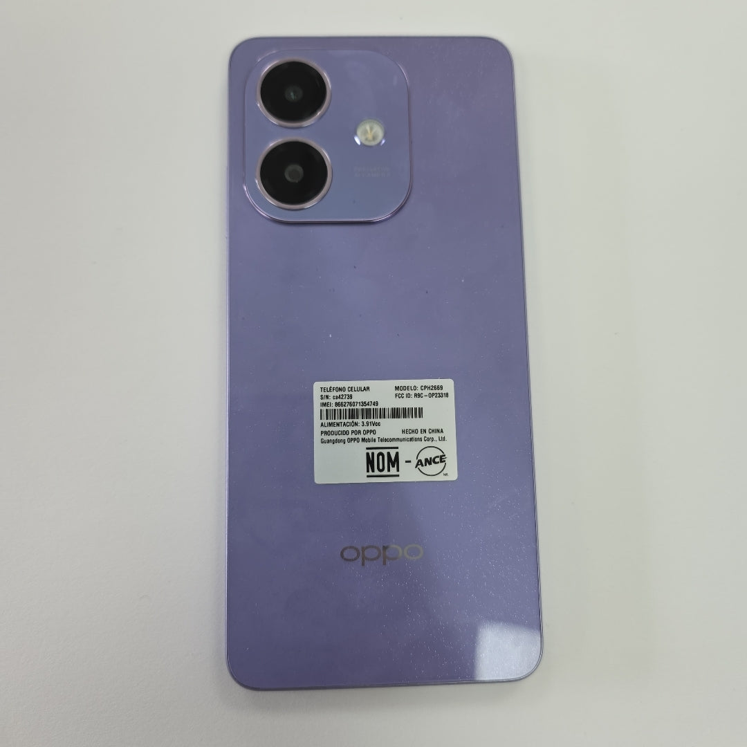 CELULAR OPPO A40 CPH2669 (2024) 256 GB 4 GB RAM (SEMINUEVO)